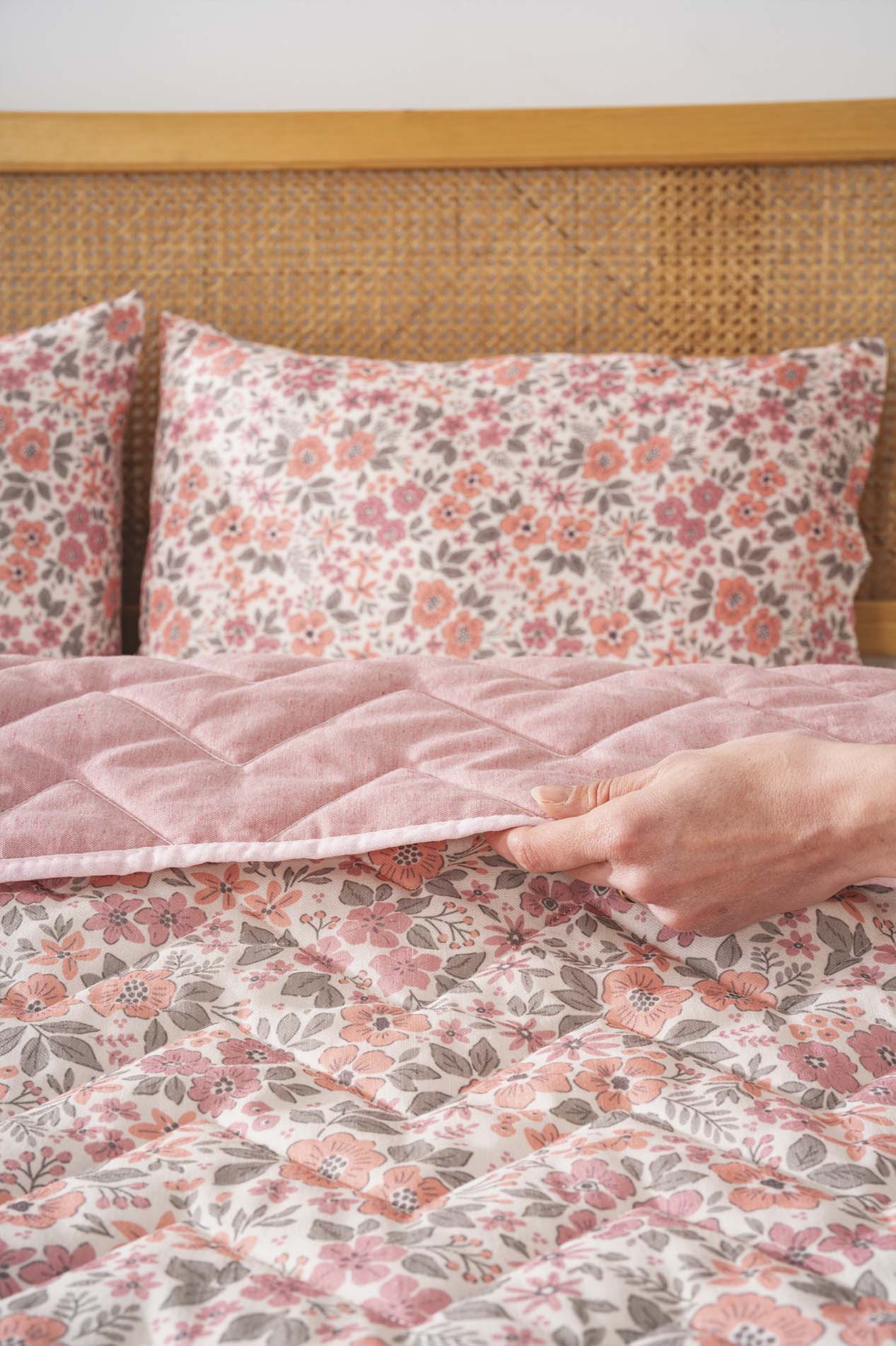Couette bombée en polycoton Pembe bahar