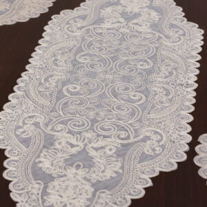 Ensemble de 7 pièces Valonia à Brodé Beige, 6 sous plats 36x52cm + chemin de table 115x38cm