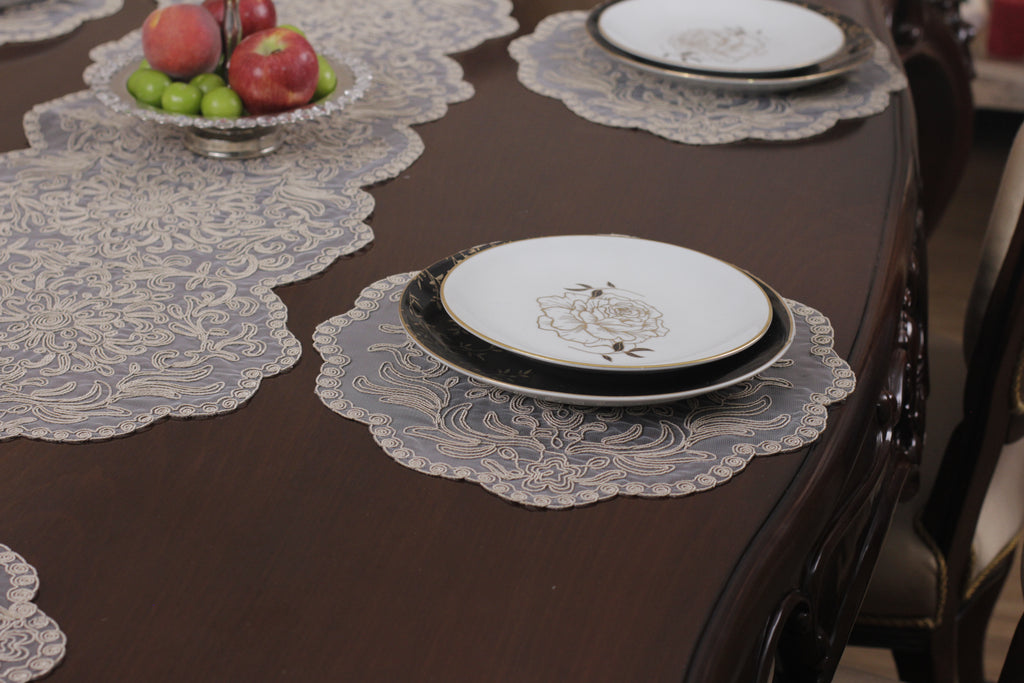 Ensemble de 7 pièces Valeria à Brodé Beige, 6 sous plats 40x40cm + chemin de table 110x40cm