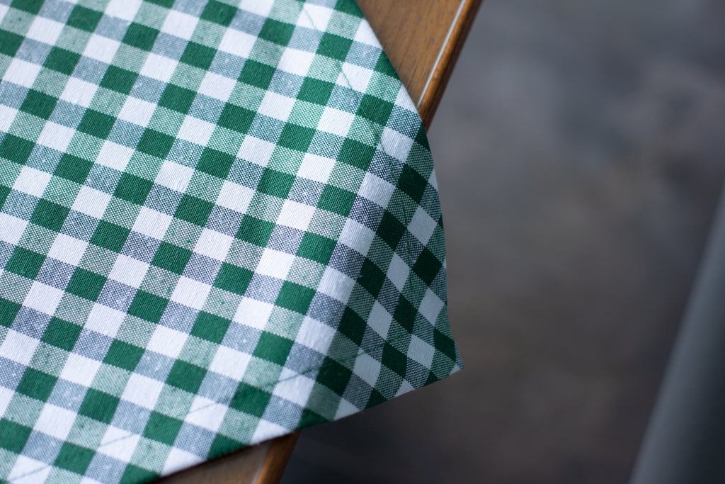 Moena ensemble de 7 pièces vert, 6 sous de plat + 1 chemin de table