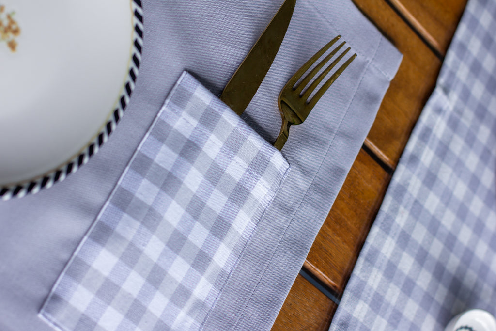 Moena ensemble de 7 pièces gris, 6 sous de plat + 1 chemin de table