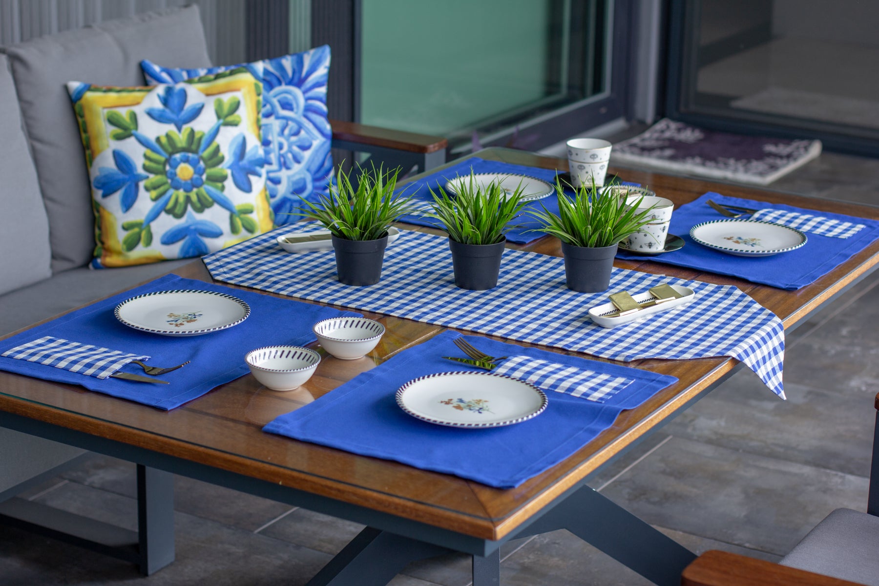 Moena ensemble de 7 pièces bleu, 6 sous de plat + 1 chemin de table