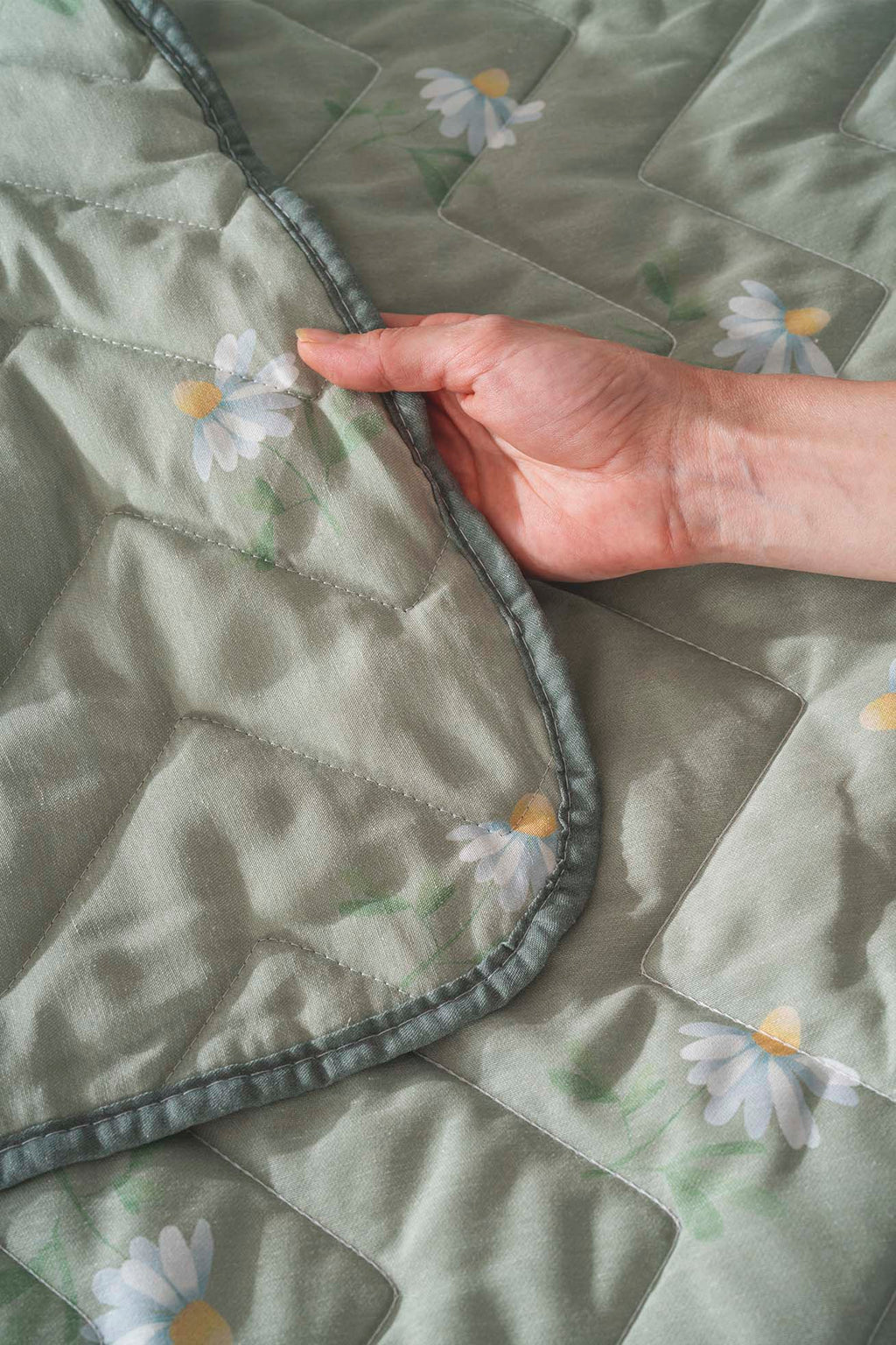 Couette bombée en polycoton yeşil papatya