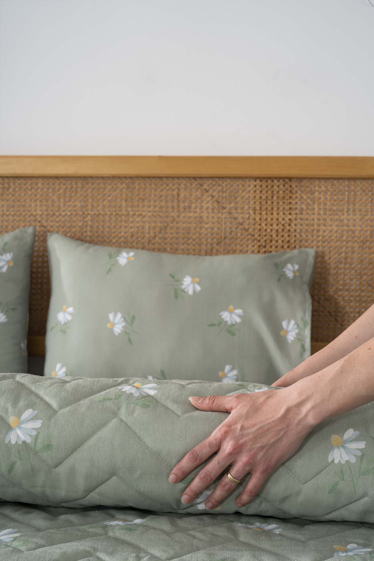 Couette bombée en polycoton yeşil papatya