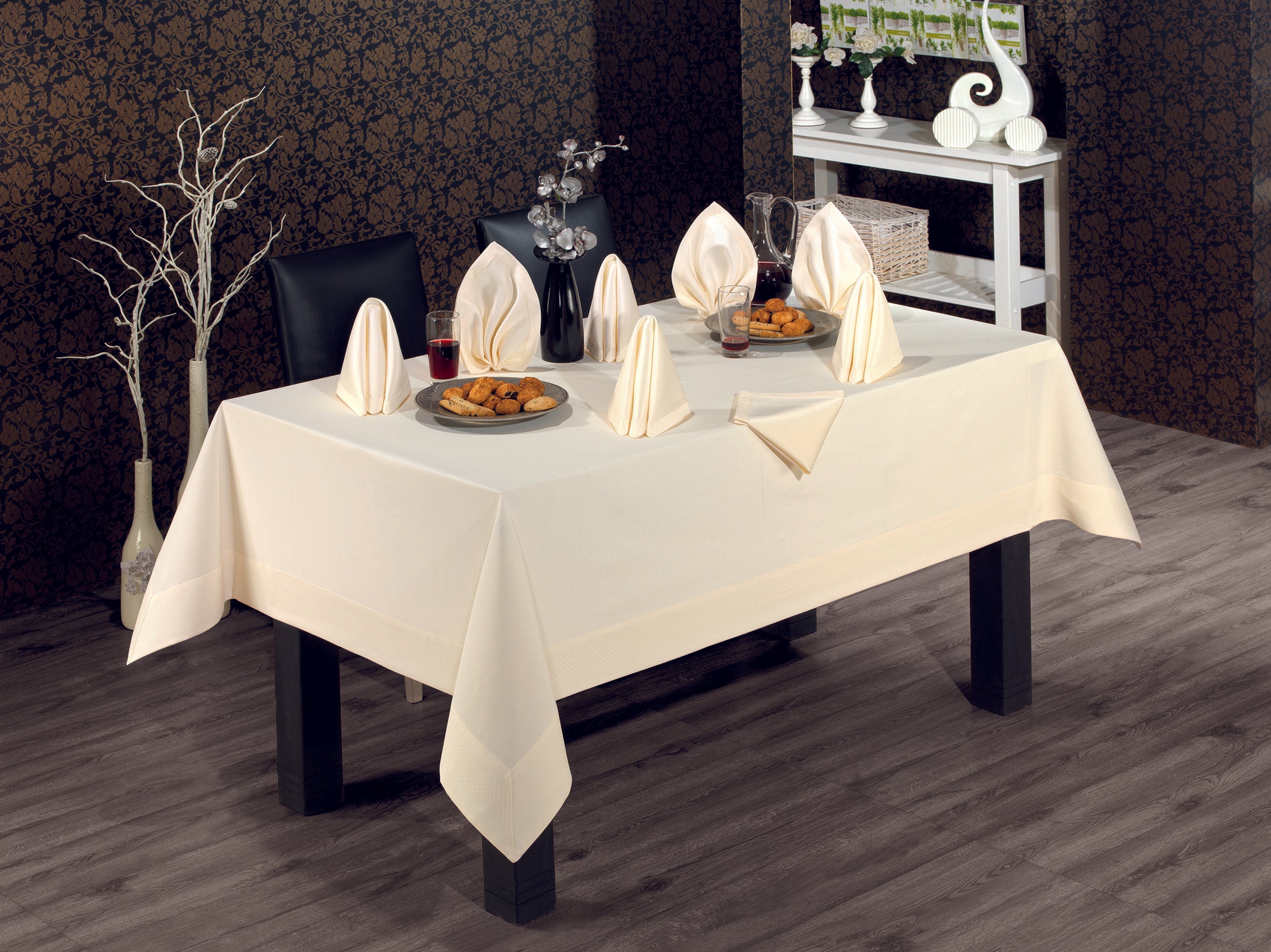 Nappe de table blanc cassé 160*220cm + 6 serviettes 40*40cm