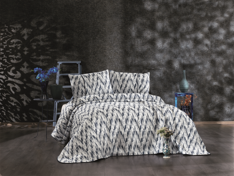 Couvre-lit Mila Bleu marine 3 pièces