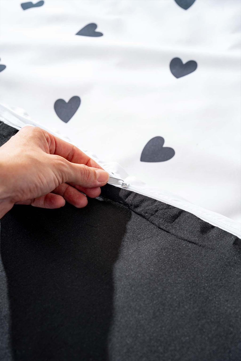 Ensemble de housse de couette double SİYAH MİNİ KALPLER