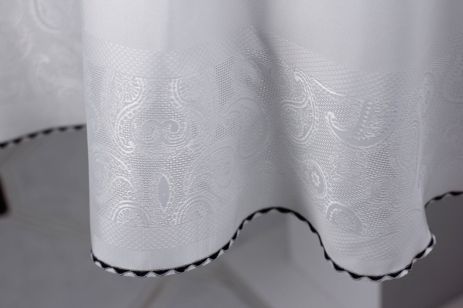 Nappe de Table Ronde Blanc Jacquard 160 cm